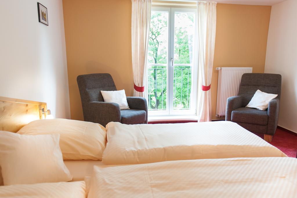 Hotel & Restaurant - Gasthaus Brandner Trendelburg Habitación foto