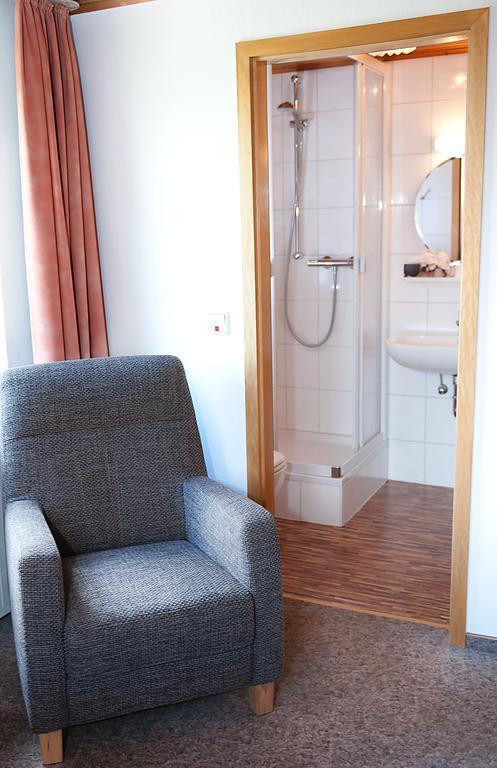 Hotel & Restaurant - Gasthaus Brandner Trendelburg Habitación foto